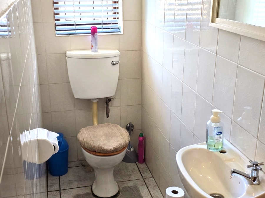 4 Bedroom Property for Sale in Paarl North Western Cape